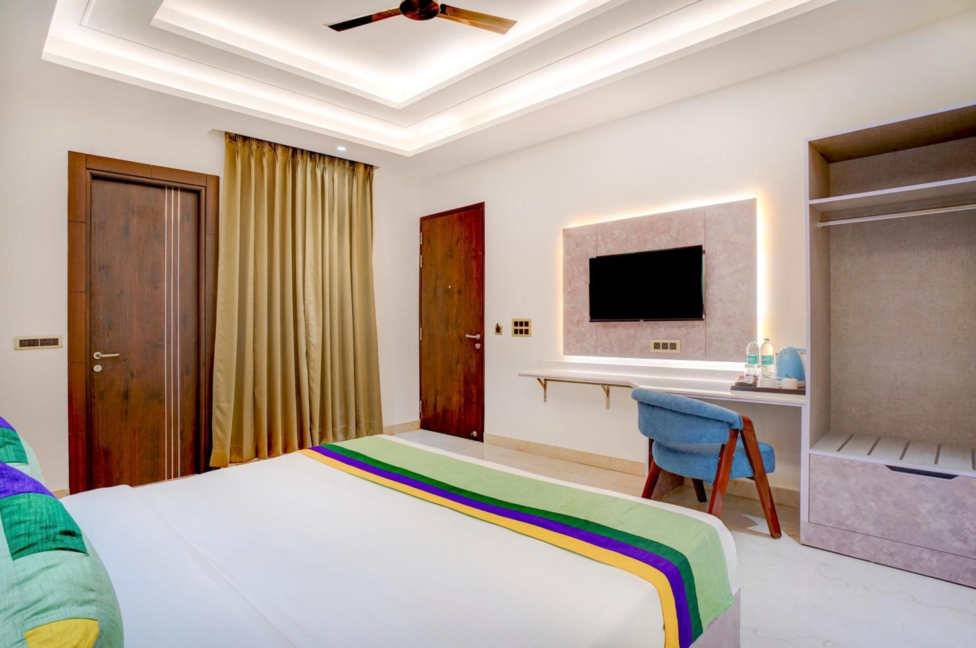 Treebo Corporate Inn Noida Exterior foto